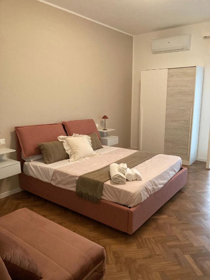 Case Vacanze Monroe 1 Palermo Eksteriør bilde